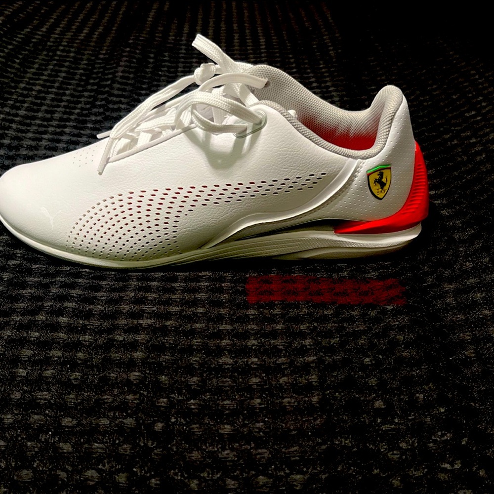 Women / youth size 5